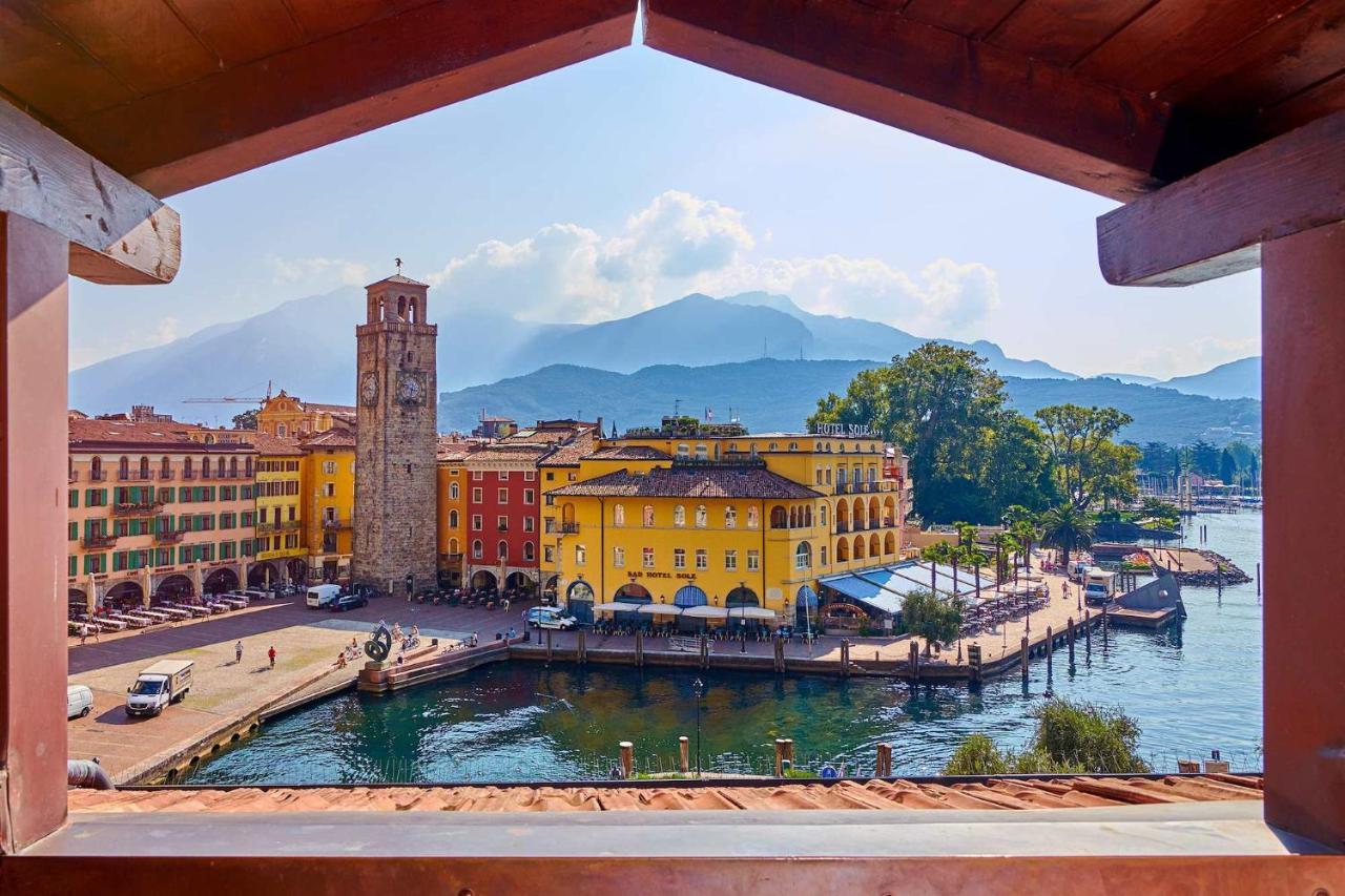 Hotel Europa - Skypool&Panorama Riva del Garda Exterior foto