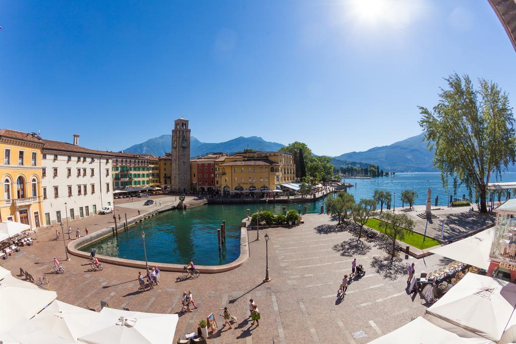 Hotel Europa - Skypool&Panorama Riva del Garda Exterior foto